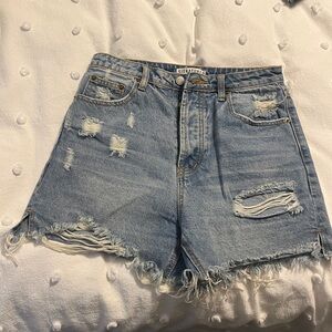 High rise denim shorts. Signature 8 brand from a boutique